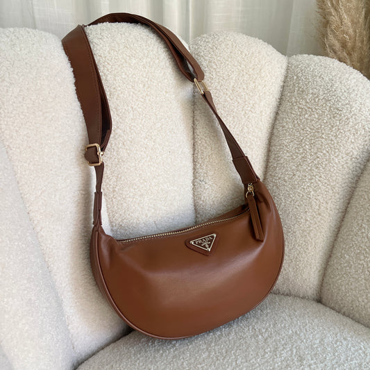 Brown leather Milano shoulder bag